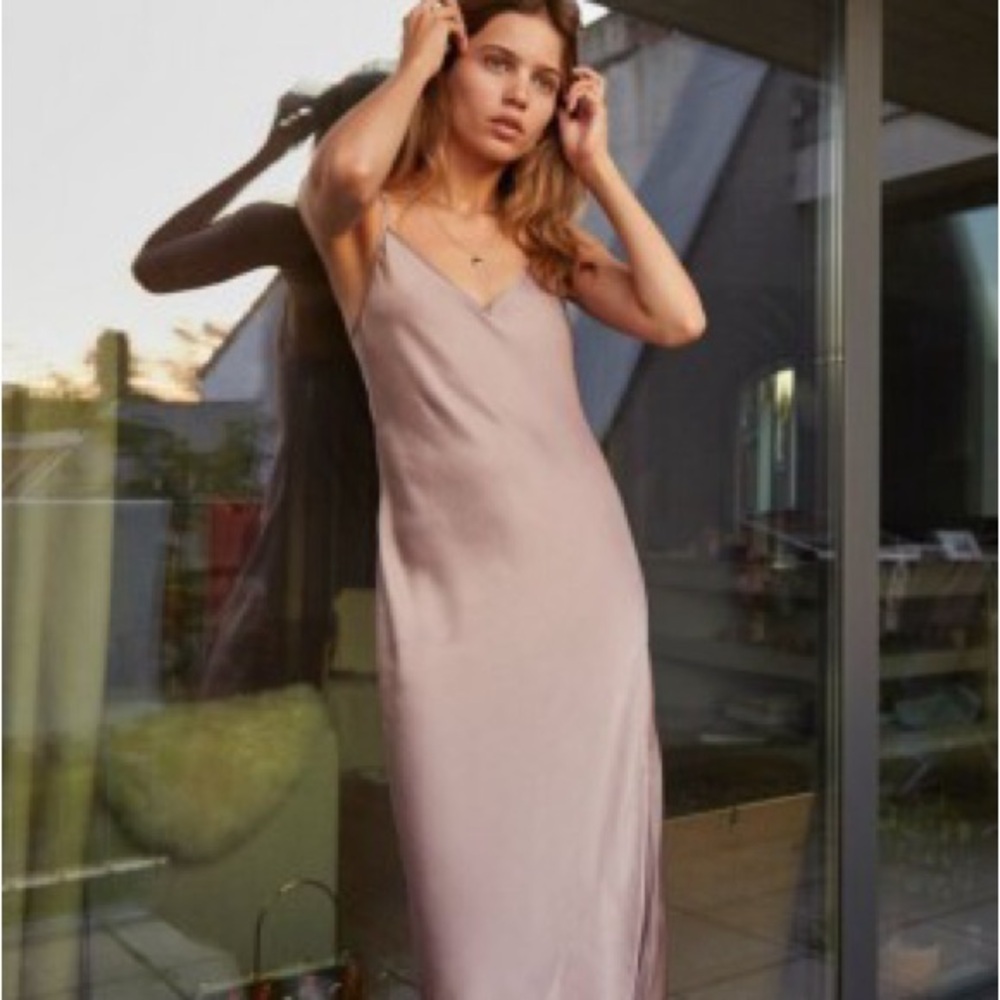 NWT Aritzia Wilfred Only Slip Midi Dress XXS – Dusty Mauve Satin